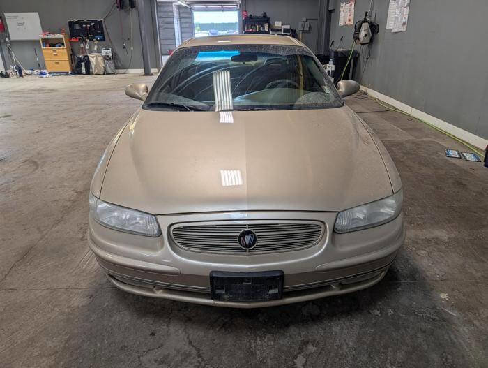 Used 2004 Buick Regal LS FWD image 46