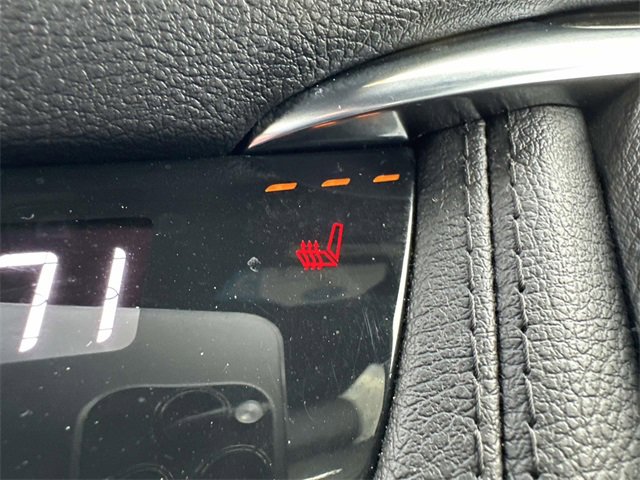 Certified 2022 Cadillac XT5 Premium Luxury image 73