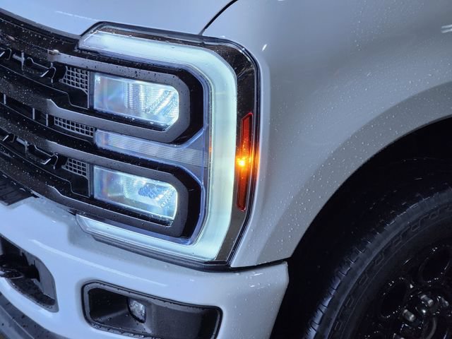 Used 2024 Ford F250 Lariat w/ Lariat Ultimate Package AWD/4WD image 8