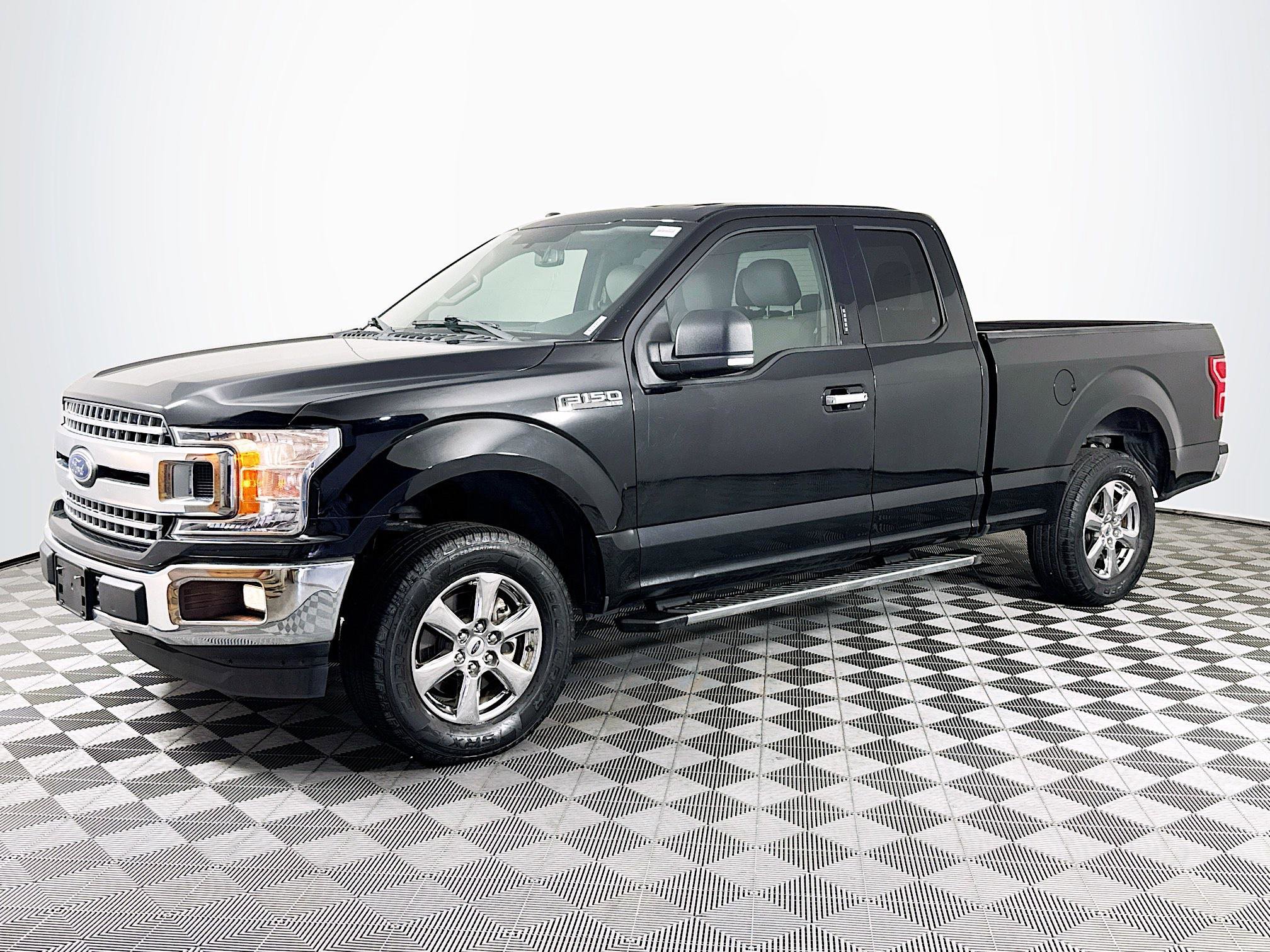 Used 2018 Ford F150 XLT w/ Equipment Group 301A Mid image 4