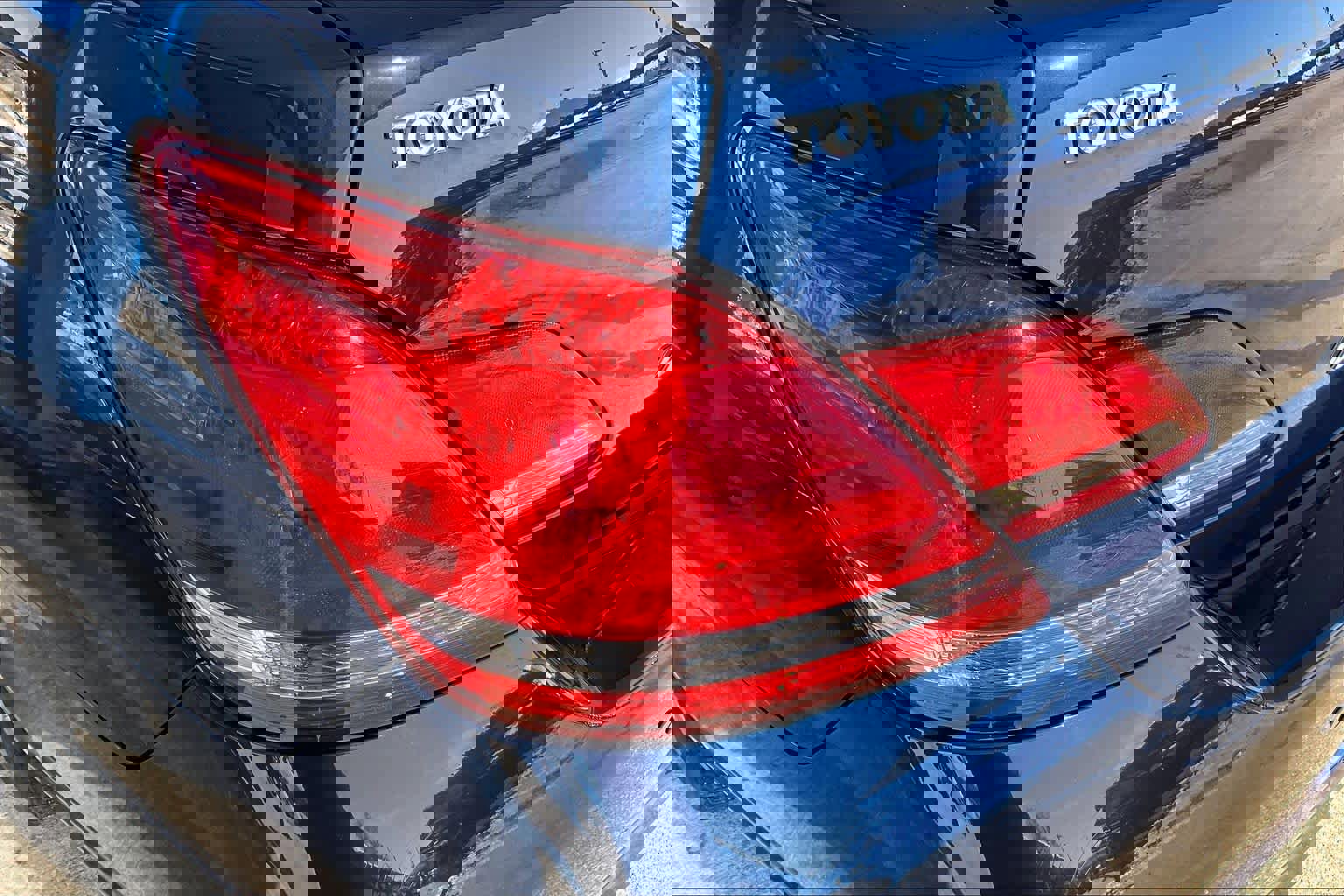 Used 2006 Toyota Avalon Limited image 29