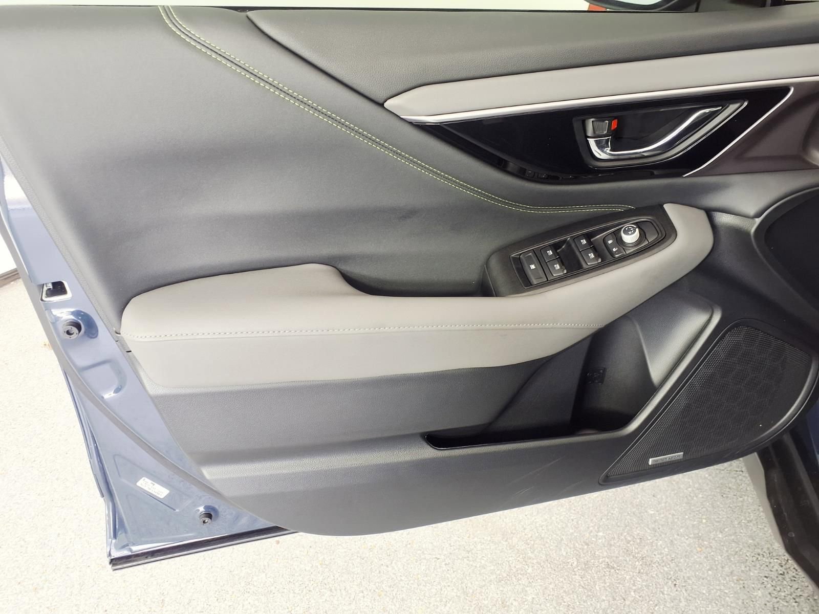 Used 2025 Subaru Outback Onyx Edition image 15