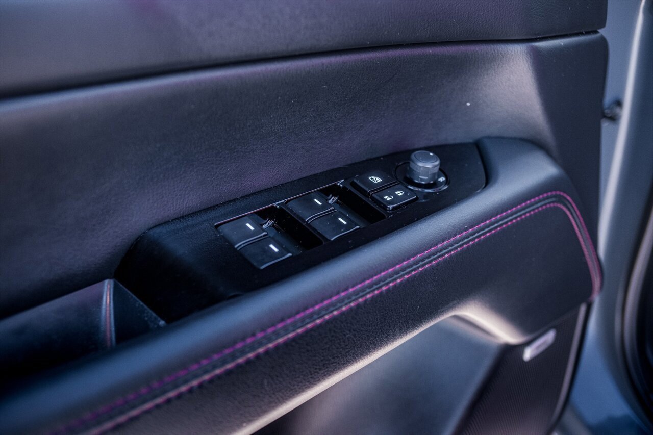 Used 2023 MAZDA CX-5 Carbon Edition image 14