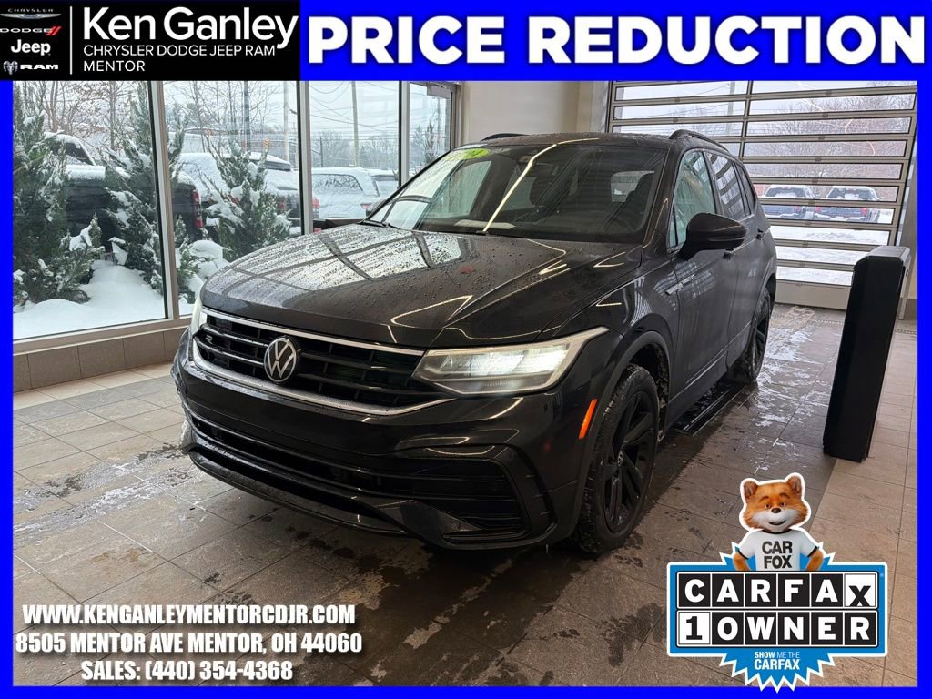 Used 2024 Volkswagen Tiguan SE R-Line image 3