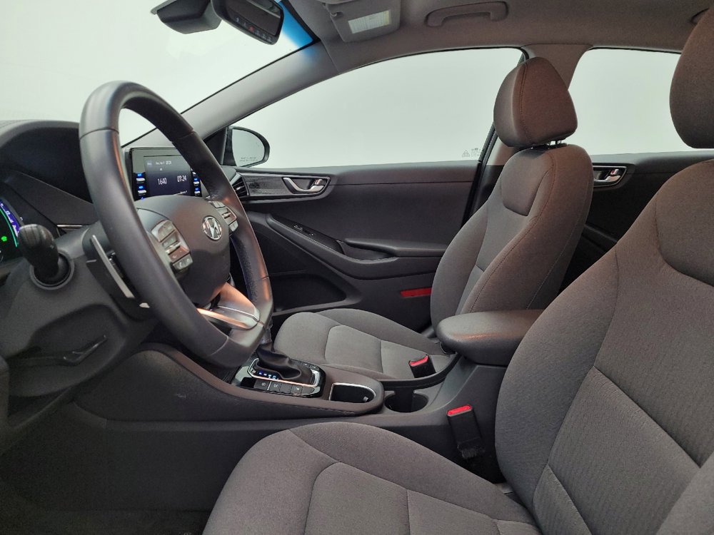 Used 2021 Hyundai Ioniq SEL image 17