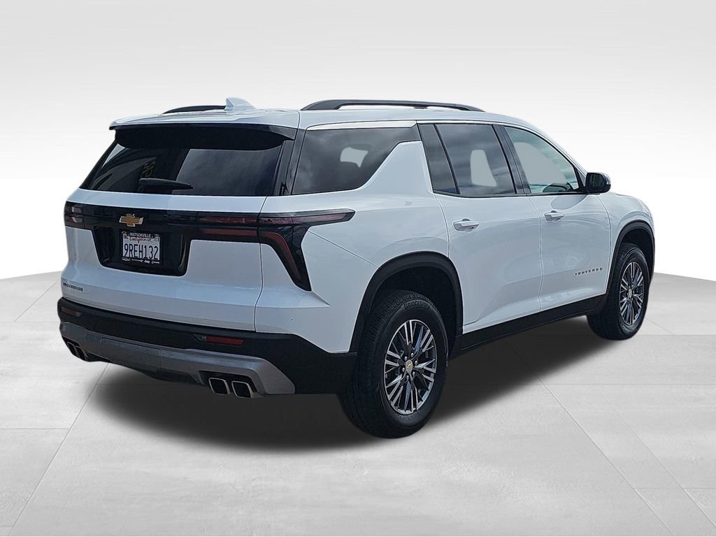Used 2025 Chevrolet Traverse LT FWD video 3