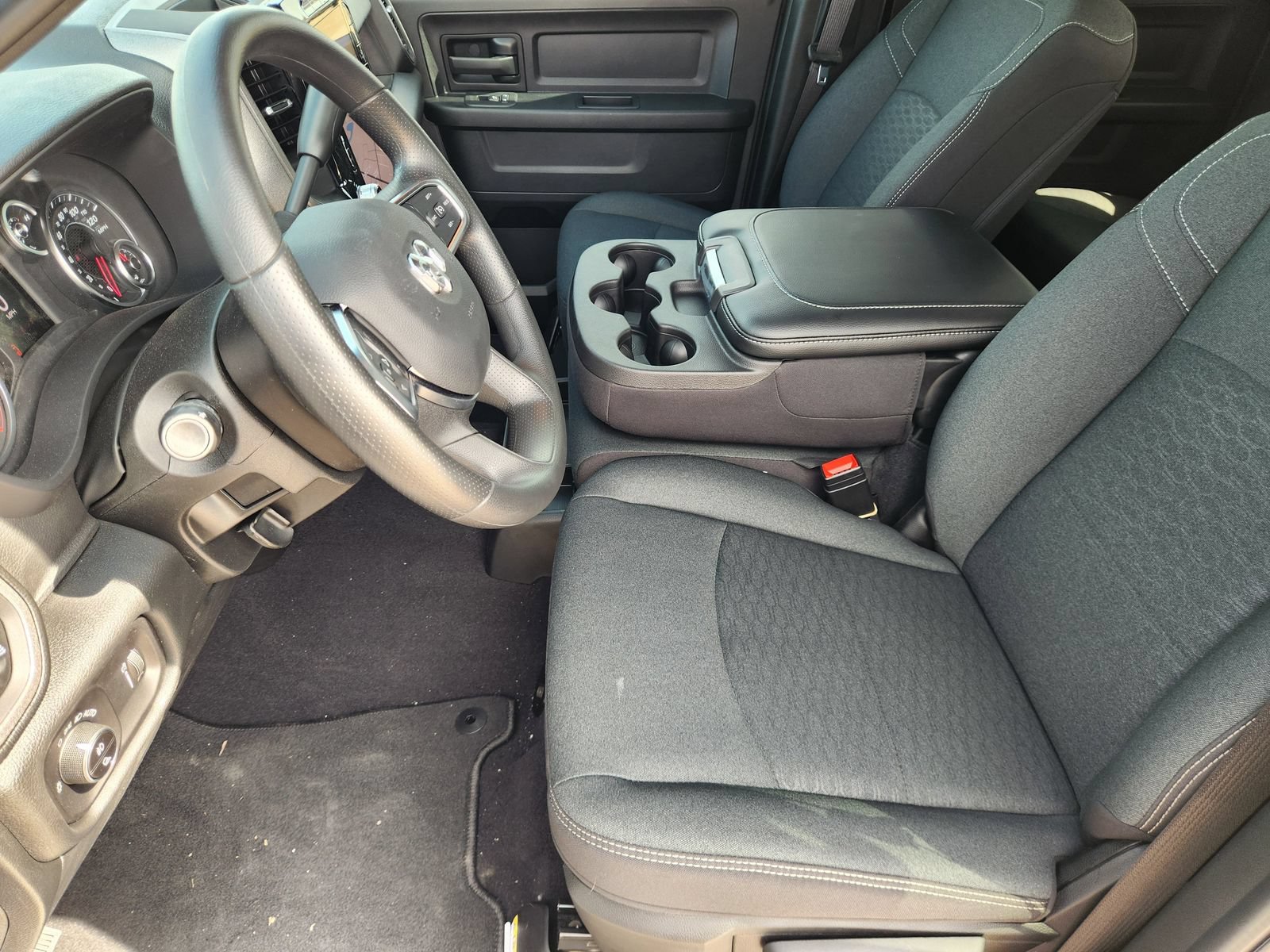 New 2026 RAM 3500 Tradesman AWD/4WD image 12