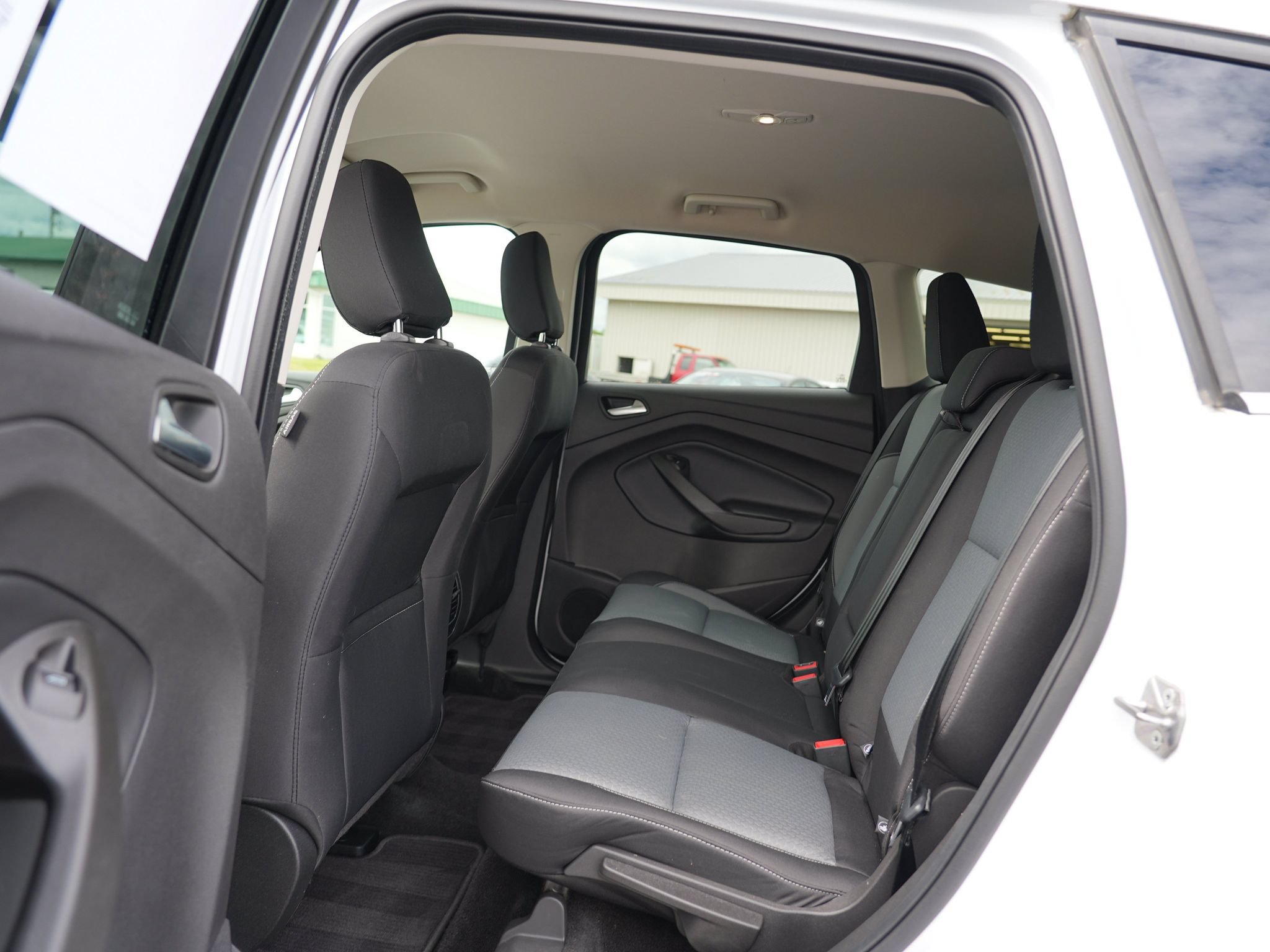 Used 2018 Ford Escape SE AWD/4WD image 19