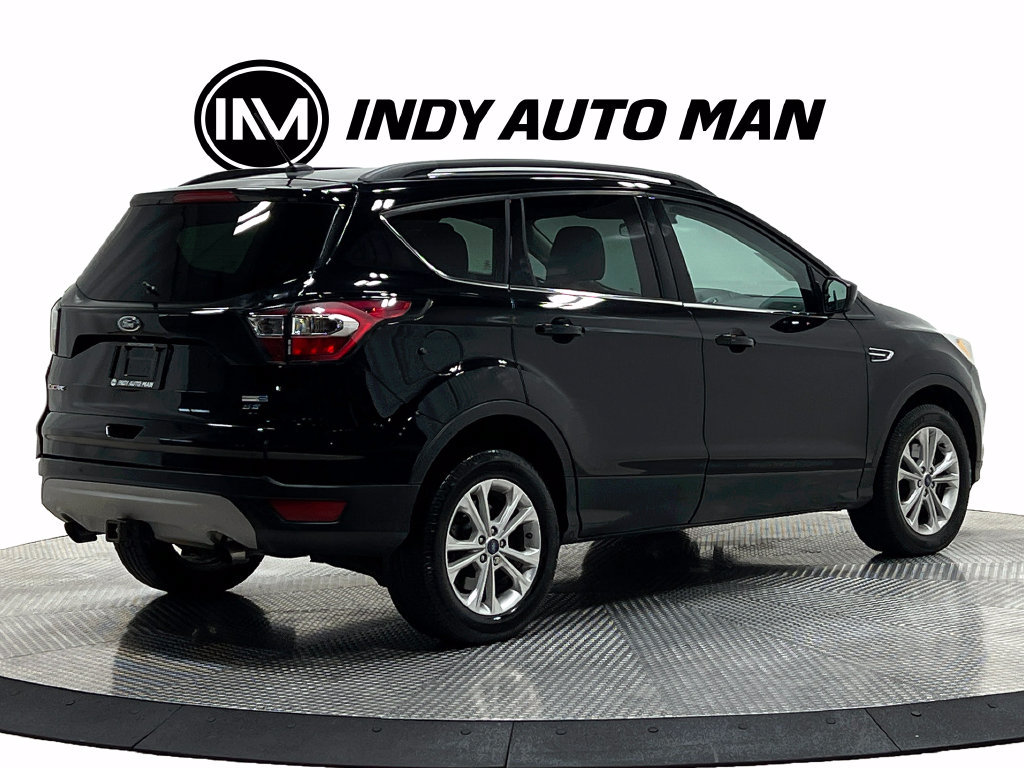 Used 2017 Ford Escape SE w/ Equipment Group 201A AWD/4WD image 4
