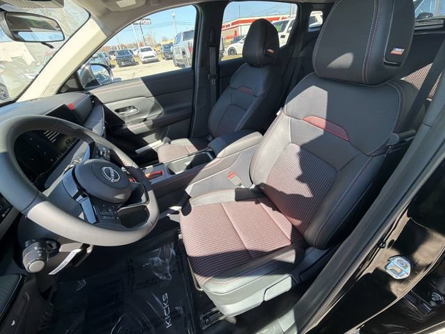 New 2026 Nissan Kicks SR w/ SR Premium Package AWD/4WD image 11