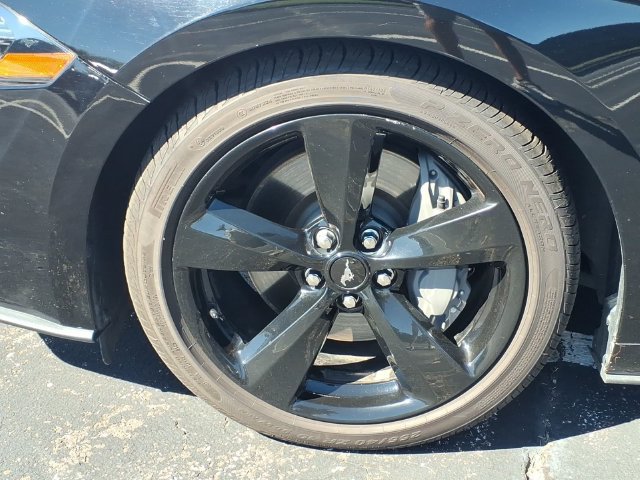 Used 2022 Ford Mustang GT Premium w/ Equipment Group 401A RWD image 17