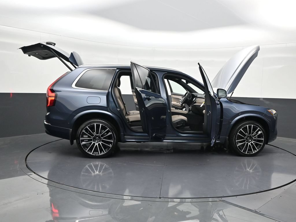 New 2026 Volvo XC90 B6 Plus w/ Protection Package Premier AWD/4WD image 33