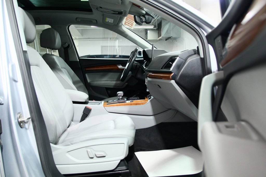 Used 2021 Audi Q5 2.0T Premium Plus w/ Premium Plus Package image 20