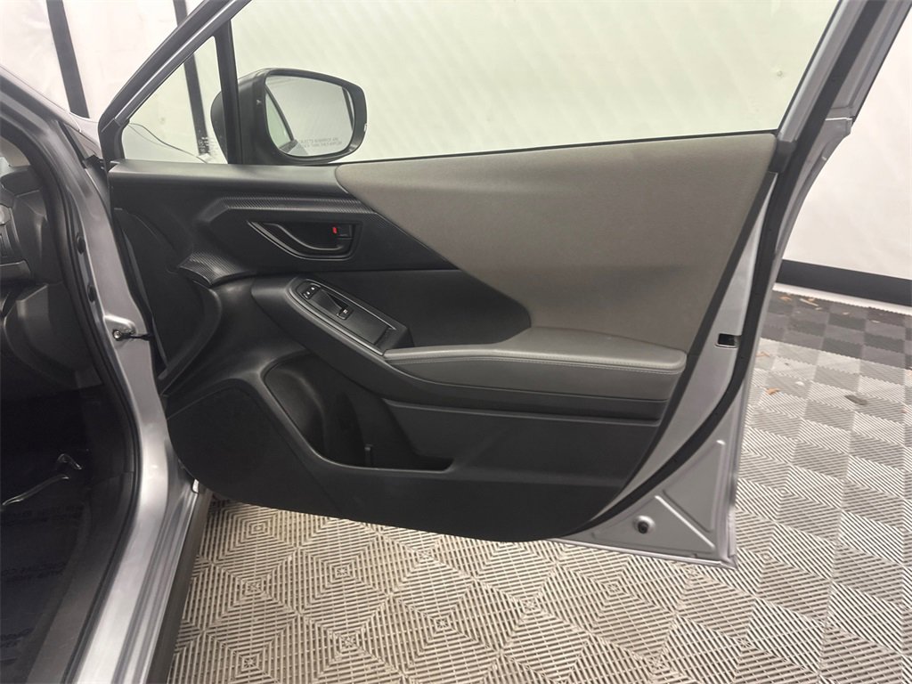 Used 2024 Subaru Crosstrek 2.0i Premium image 15