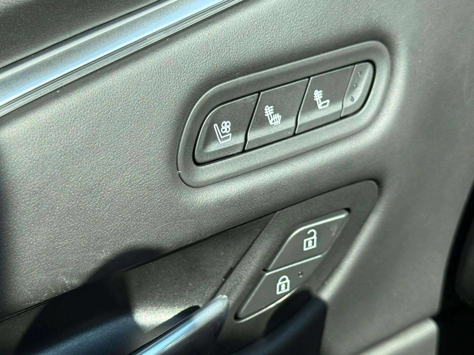 Used 2023 Cadillac Escalade Sport Platinum RWD image 60
