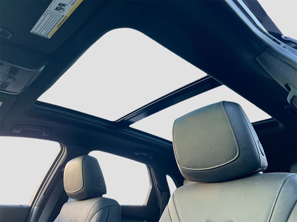 Used 2023 Cadillac XT5 Sportv image 23