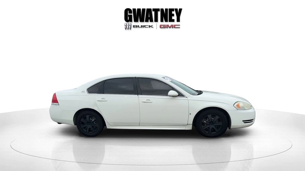 Used 2009 Chevrolet Impala LS FWD image 2