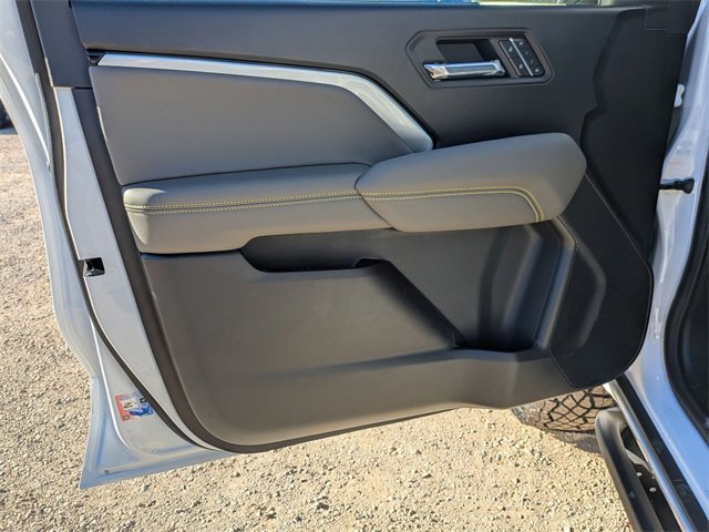 New 2026 Chevrolet Colorado ZR2 w/ Technology Package image 8