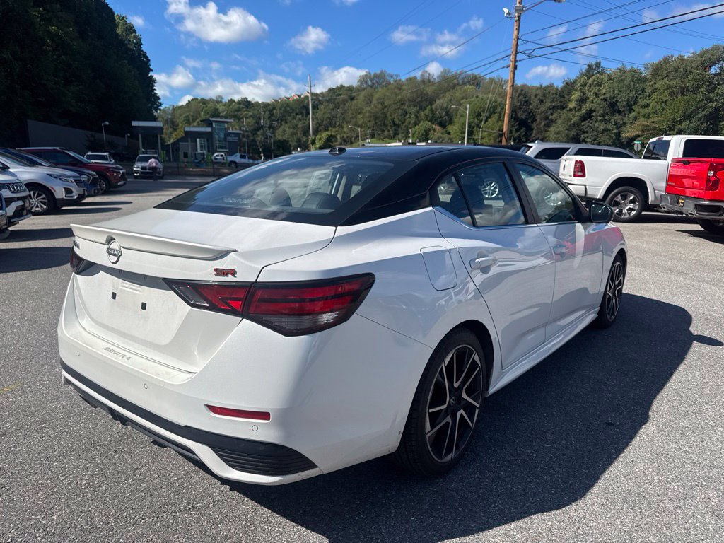 Used 2024 Nissan Sentra SR w/ SR Premium Package FWD image 6