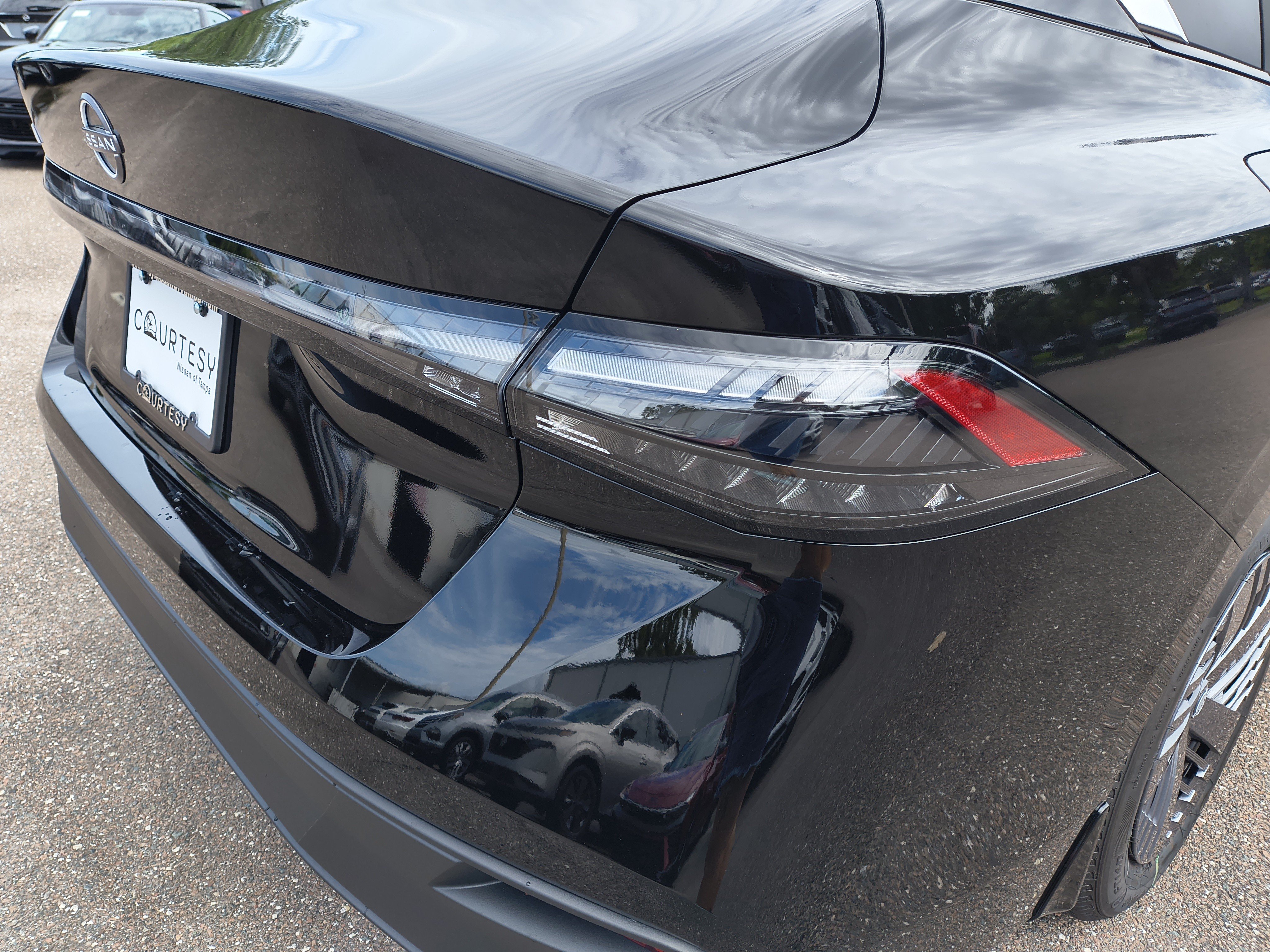 New 2027 Nissan Sentra S w/ Floor Mat Package FWD image 11