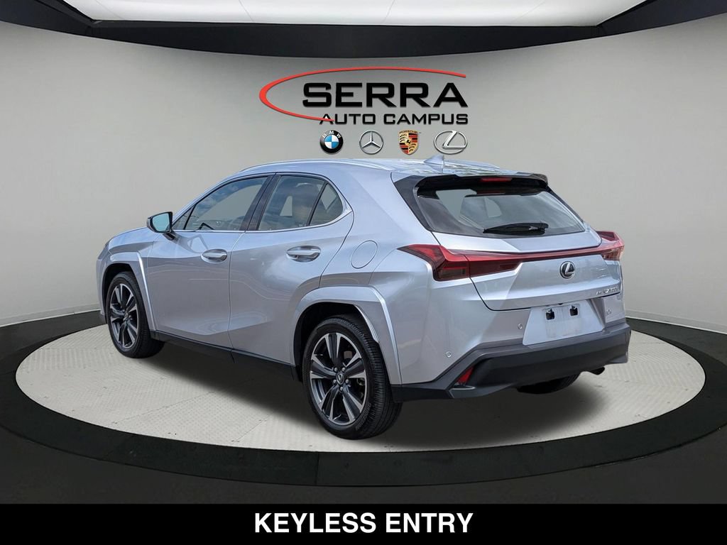 Used 2025 Lexus UX 300h AWD w/ Cold Area Package image 4