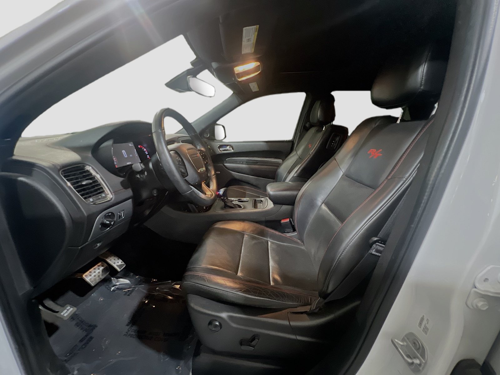 Used 2018 Dodge Durango R/T w/ Technology Group RWD image 16