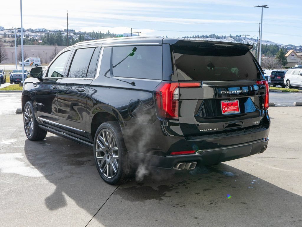 New 2026 GMC Yukon XL Denali Ultimate AWD/4WD image 5