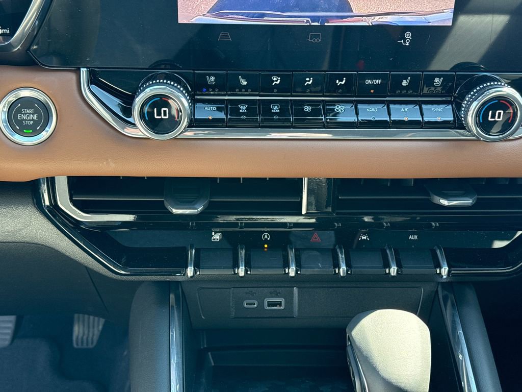New 2026 GMC Canyon AT4 w/ AT4 Premium Package image 26