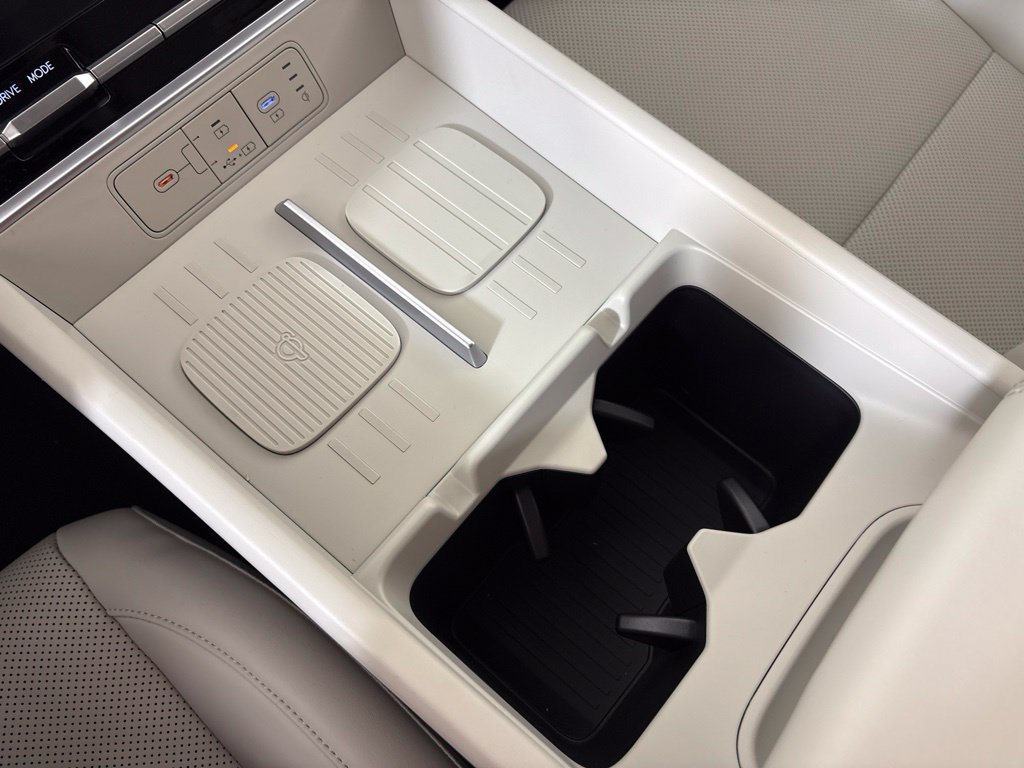New 2027 Hyundai Santa Fe SEL FWD image 34