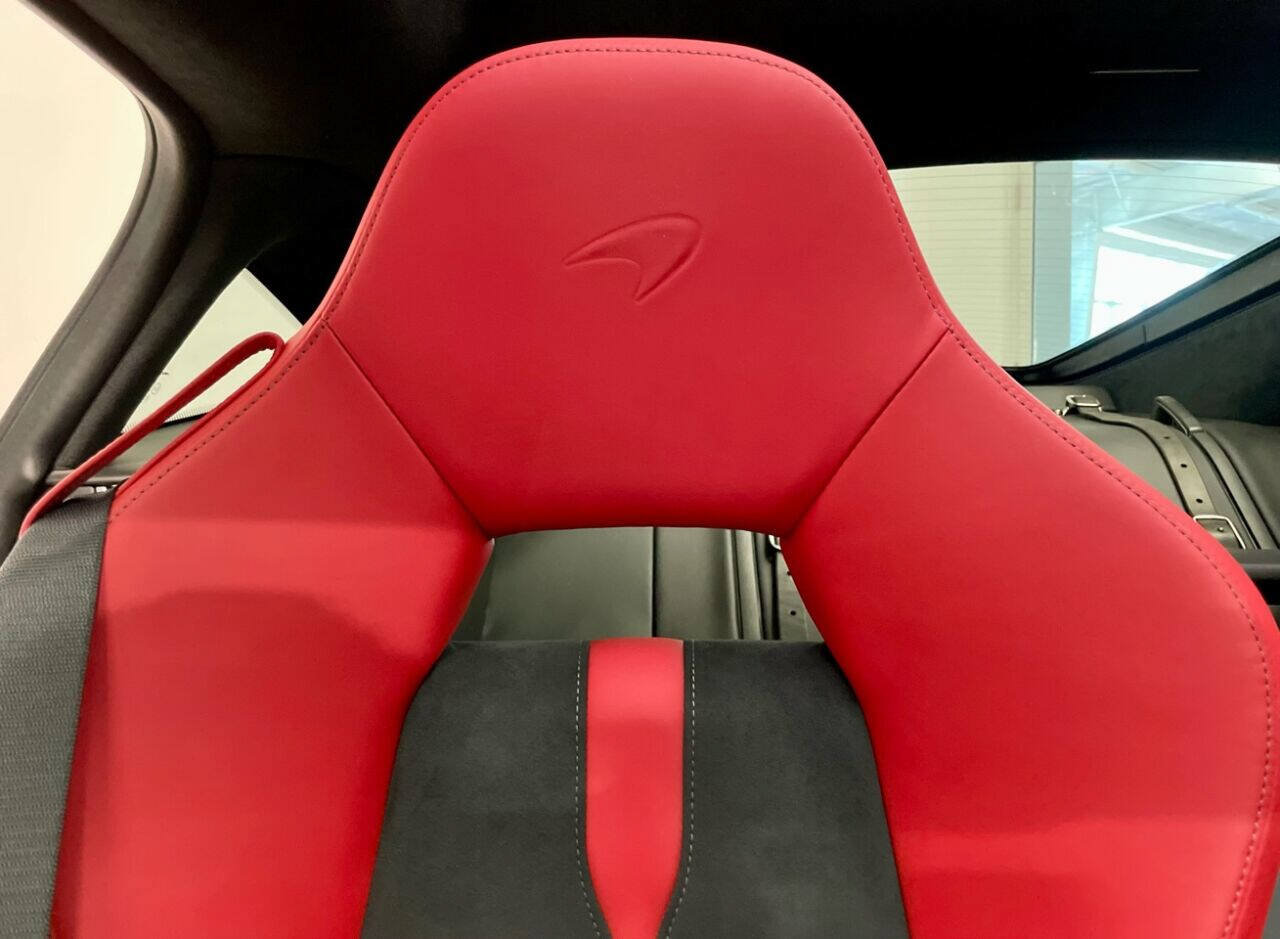 Used 2017 McLaren 570S RWD image 50