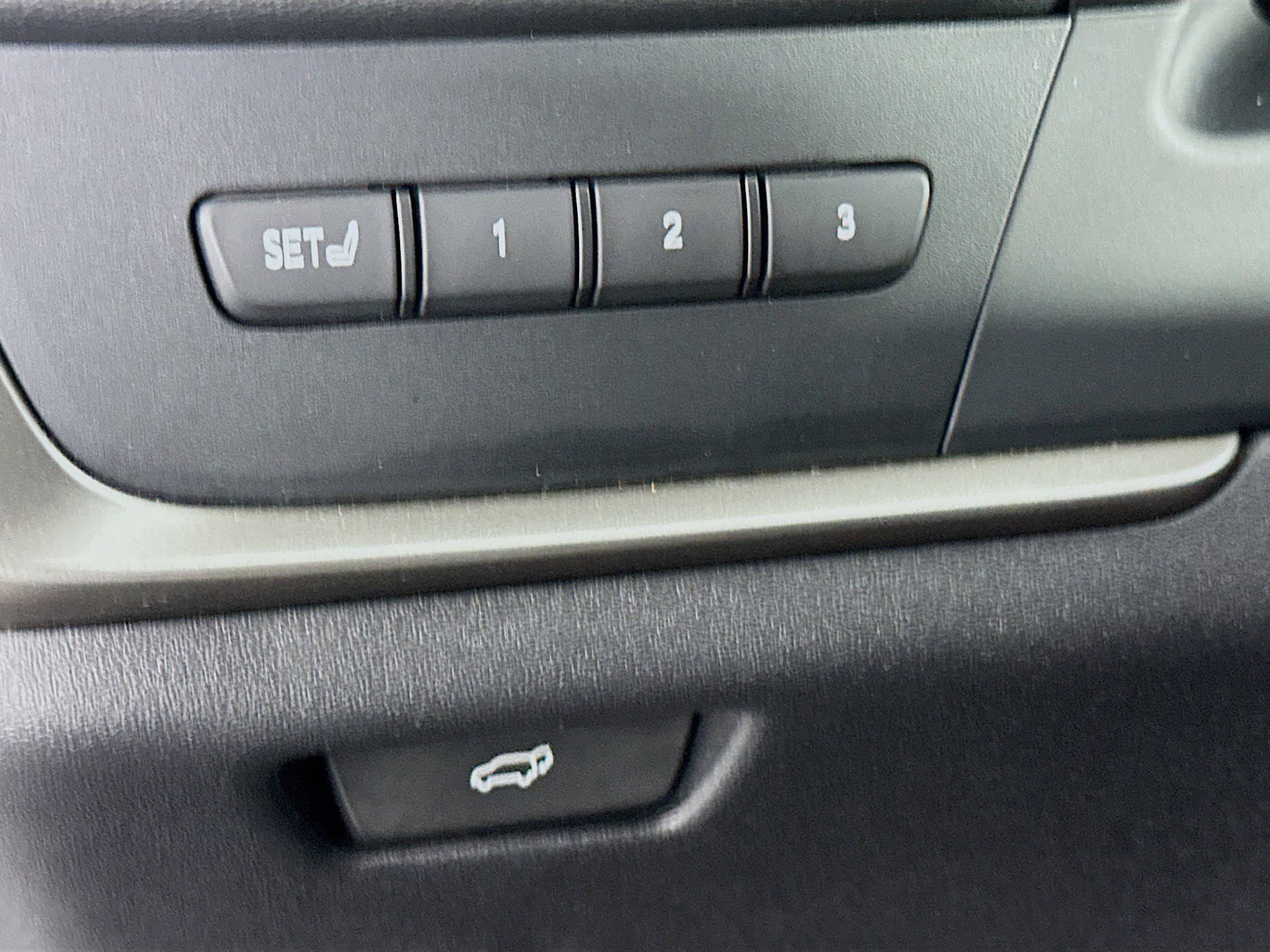 Used 2023 Lexus RZ 450e Premium w/ Technology Package image 17