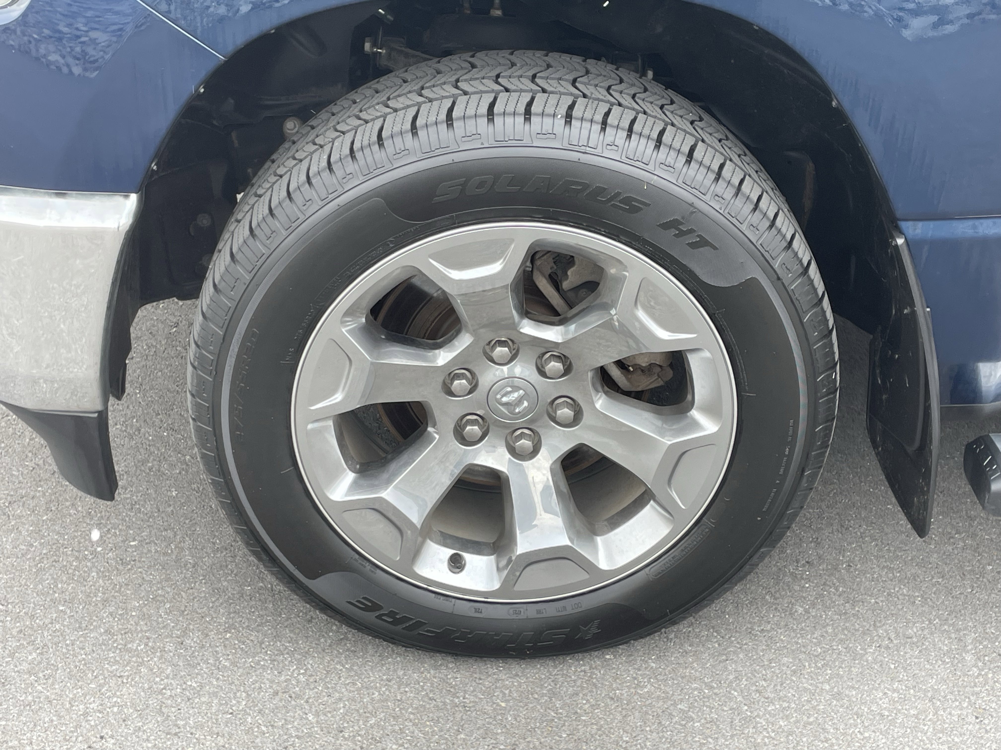 Used 2021 RAM 1500 Big Horn image 11