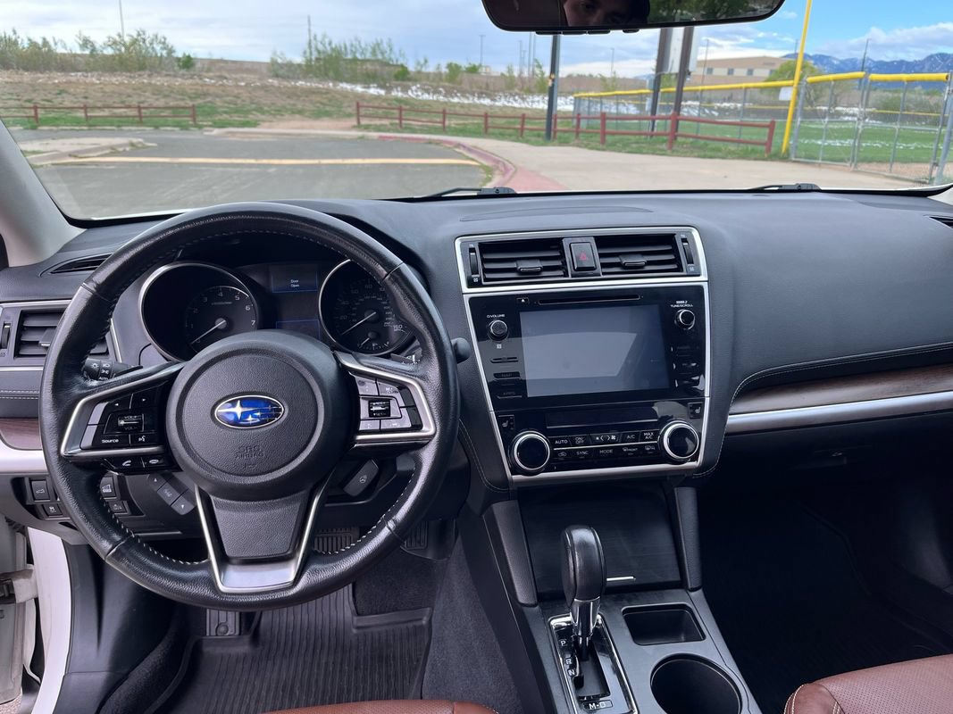 Used 2018 Subaru Outback 3.6R Touring w/ Popular Package #3 AWD/4WD image 19