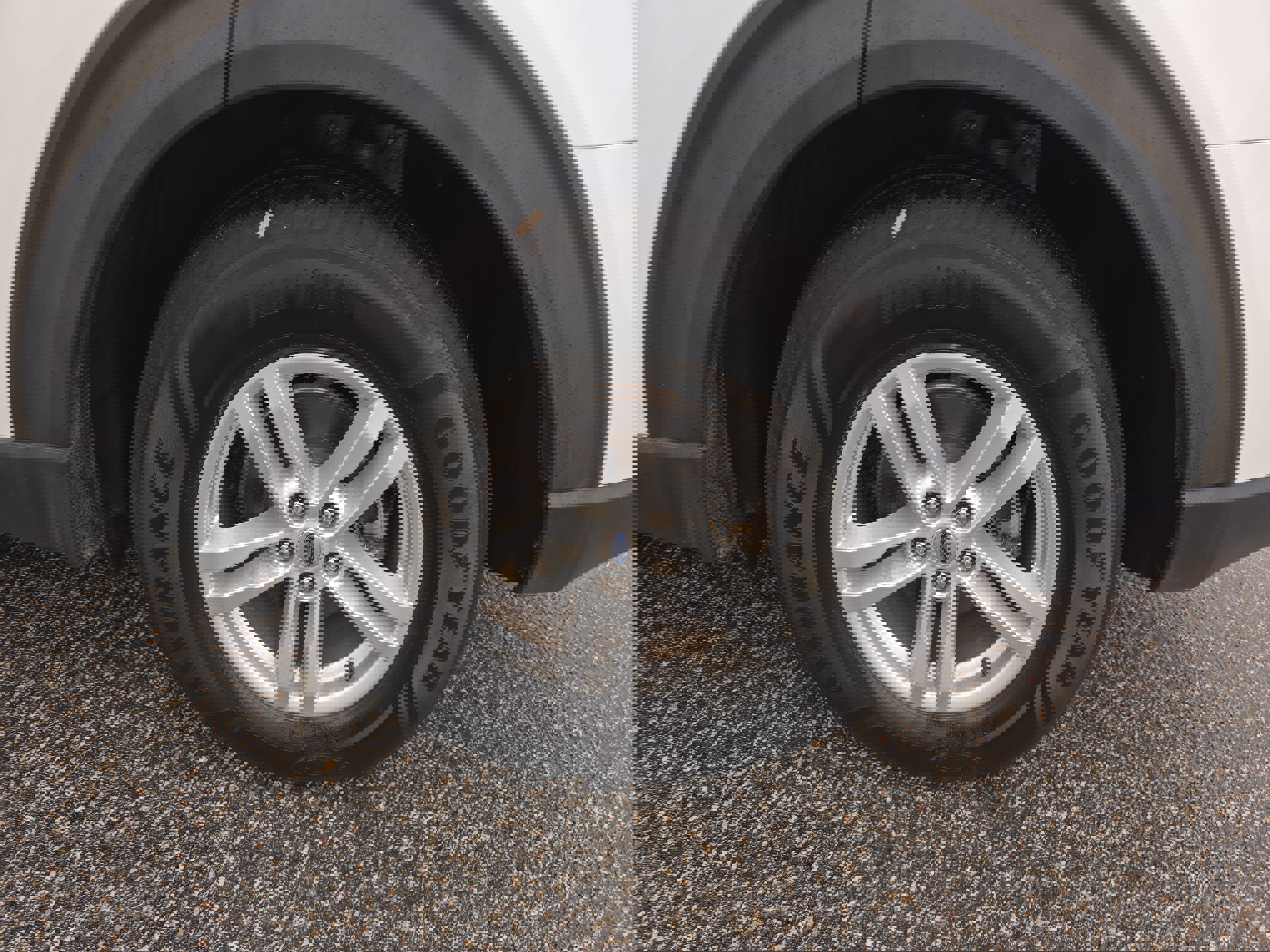 Used 2021 Ford Explorer XLT w/ Equipment Group 202A image 36