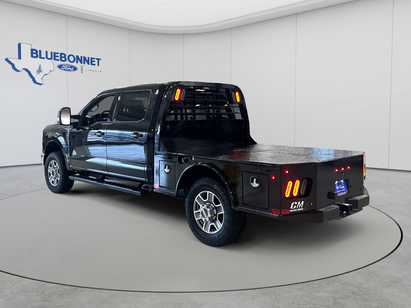 Used 2025 Ford F250 Lariat w/ FX4 Off-Road Package AWD/4WD image 7