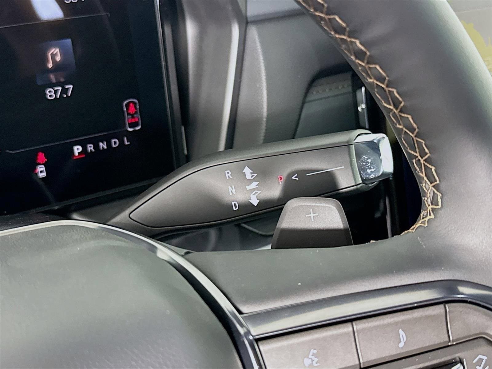 New 2026 GMC Terrain AT4 w/ Convenience Package III AWD/4WD image 18