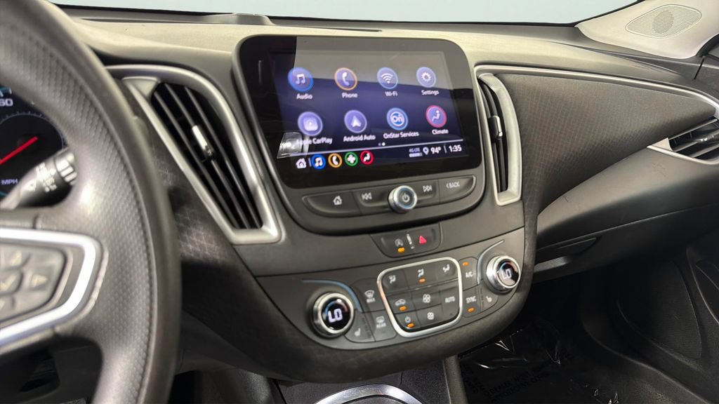 Certified 2022 Chevrolet Malibu LT FWD image 21