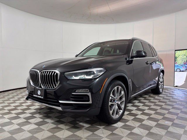 Used 2020 BMW X5 xDrive40i w/ Premium Package AWD/4WD image 3