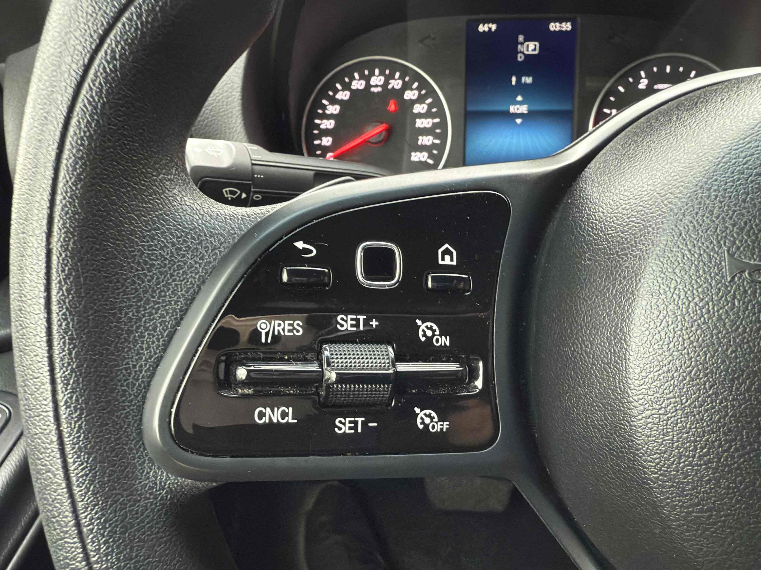 Used 2023 Mercedes-Benz Sprinter 2500 image 36