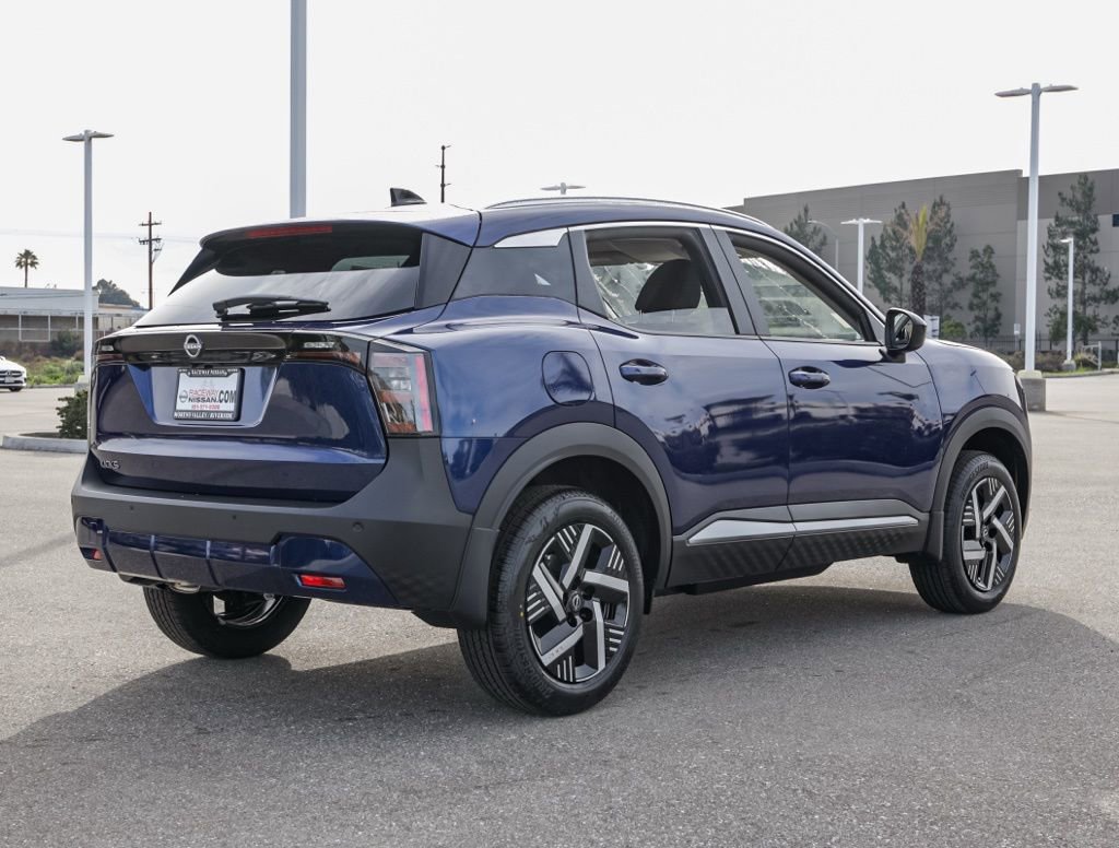 New 2026 Nissan Kicks SV image 4