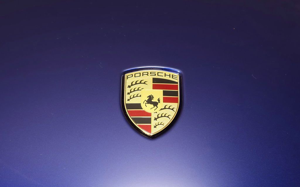 Used 2025 Porsche Macan image 11