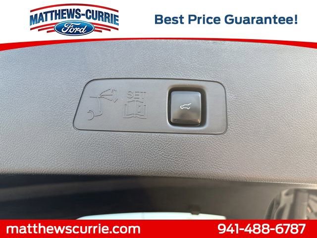 Used 2023 Lincoln Corsair FWD image 13