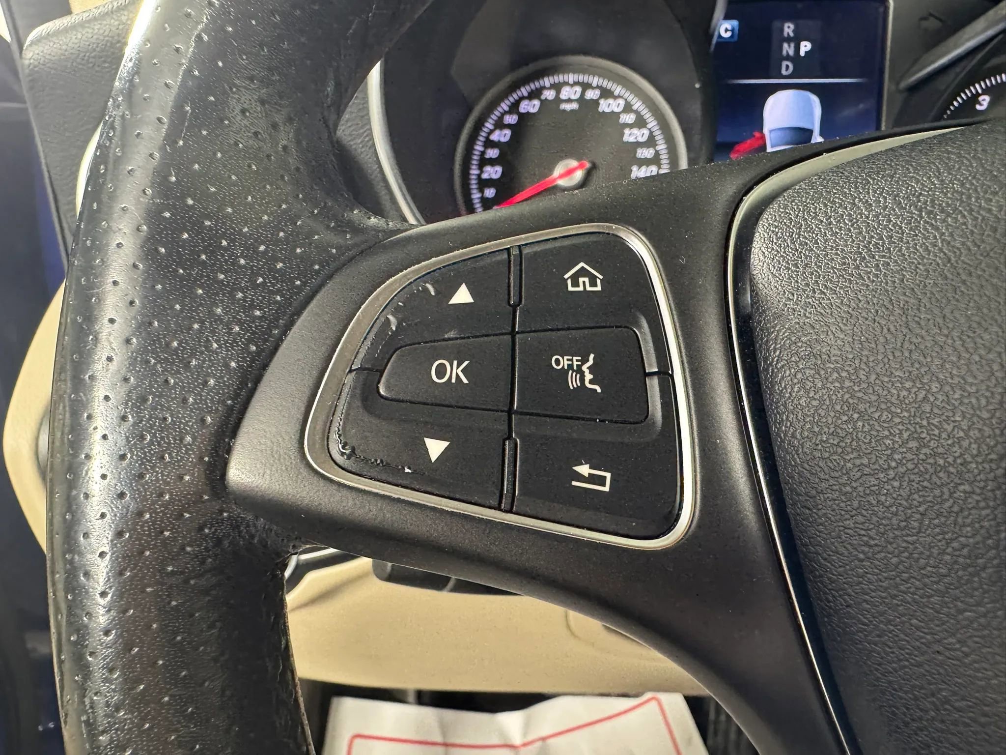 Used 2018 Mercedes-Benz GLC 300 image 15