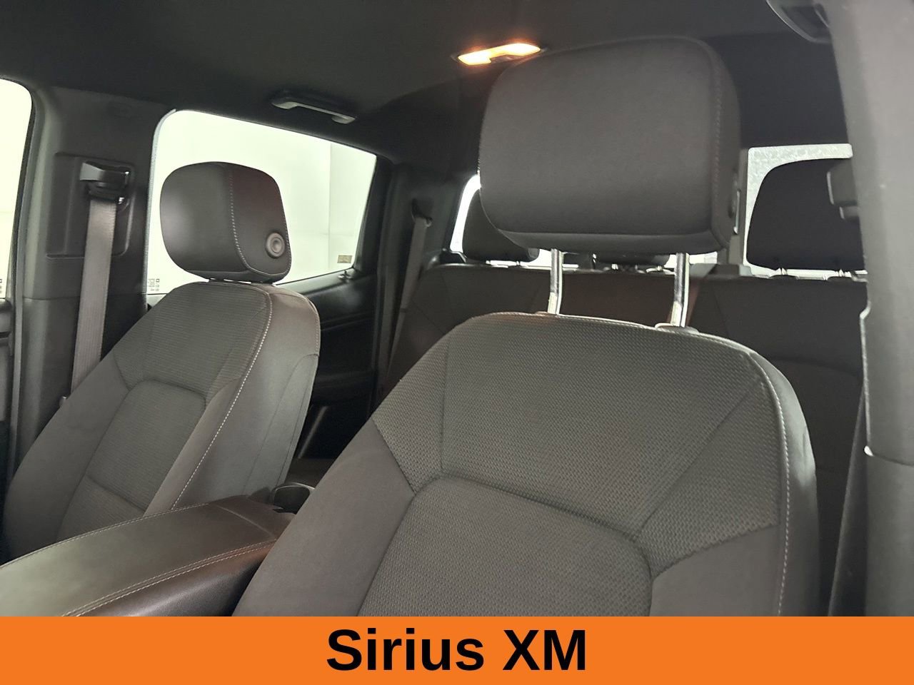 Used 2025 GMC Canyon Elevation image 9