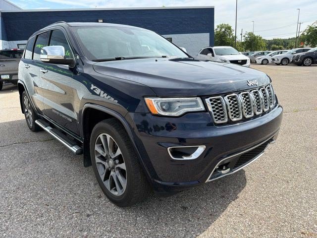 Used 2018 Jeep Grand Cherokee Overland AWD/4WD image 5