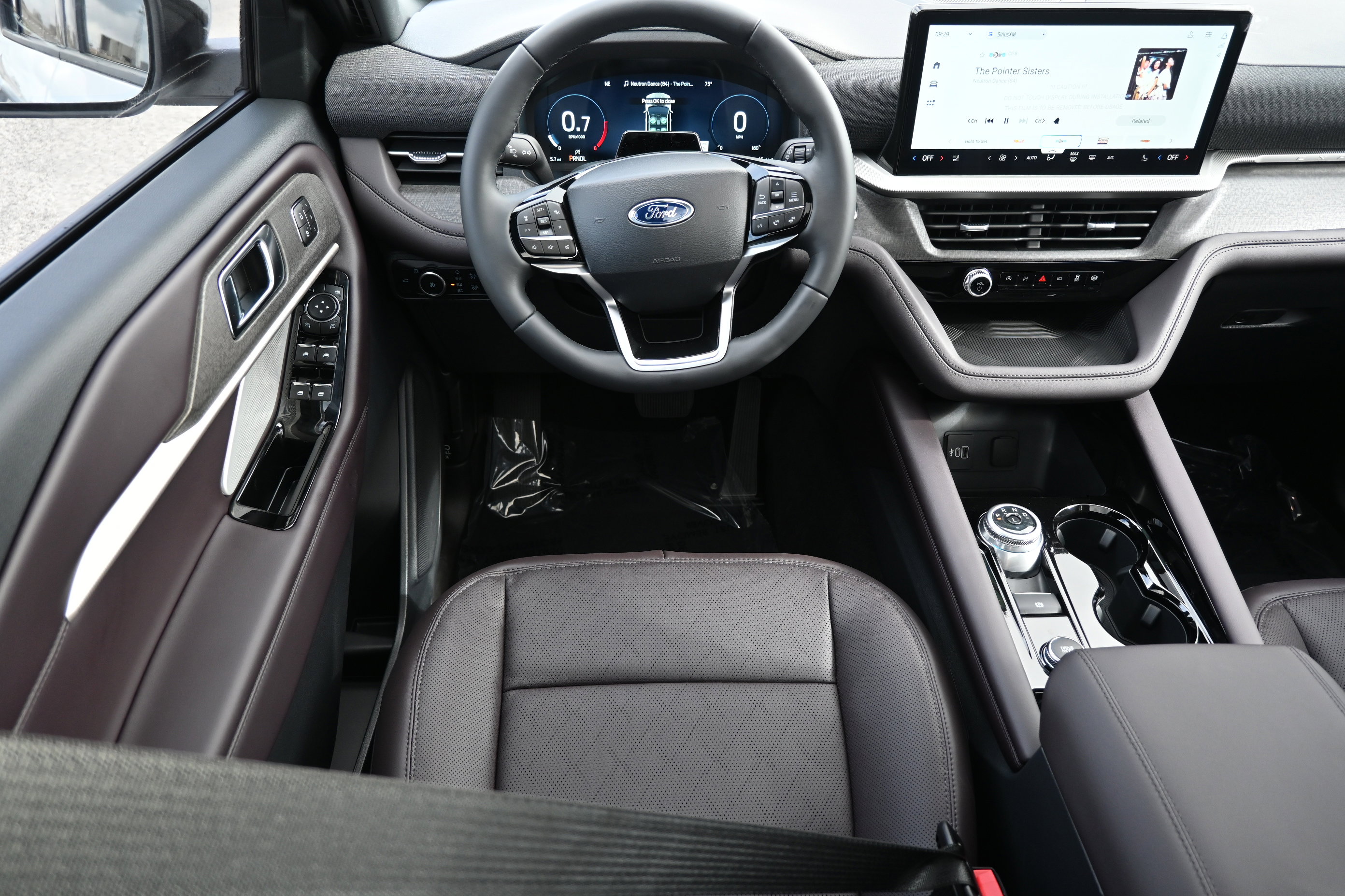 New 2026 Ford Explorer Platinum image 22