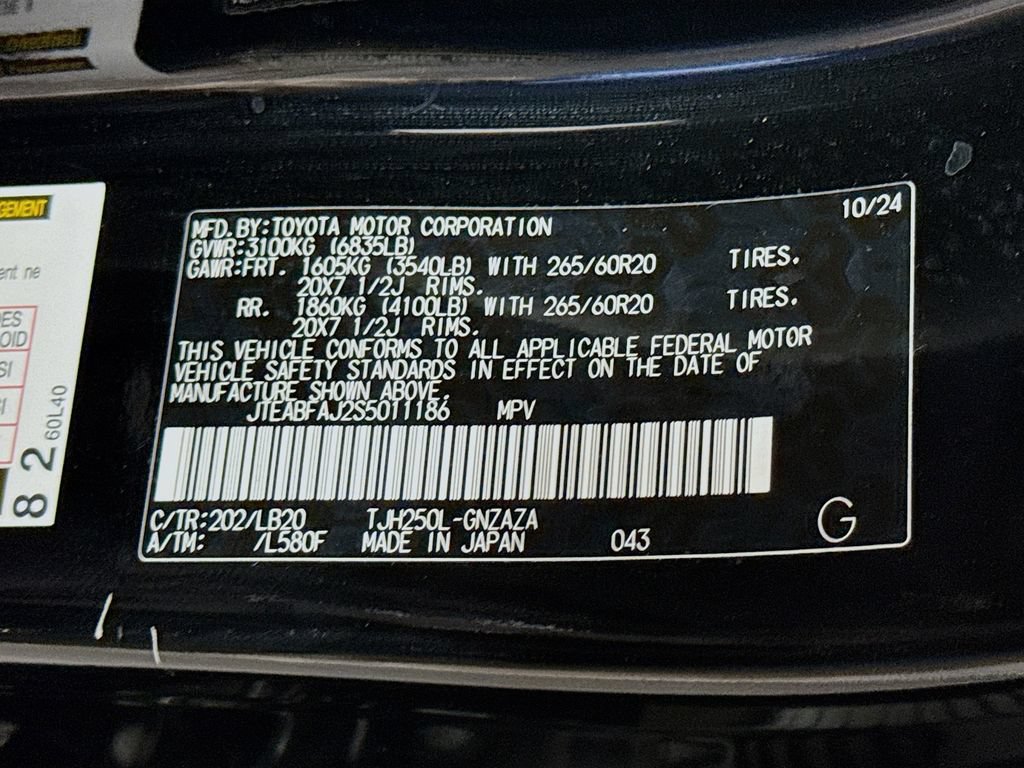 Used 2025 Toyota Land Cruiser w/ Premium Package AWD/4WD image 36