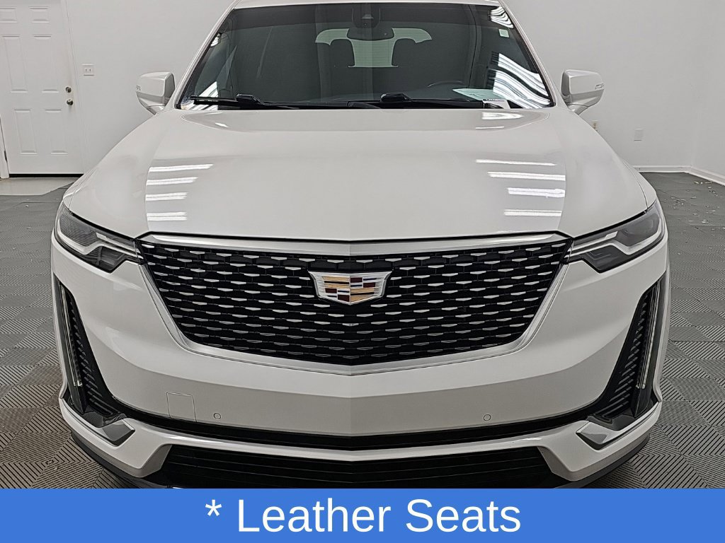 Used 2021 Cadillac XT6 Premium Luxury FWD image 4