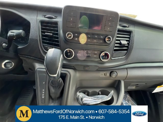 New 2025 Ford Transit 150 Low Roof w/ Exterior Upgrade Package RWD image 11