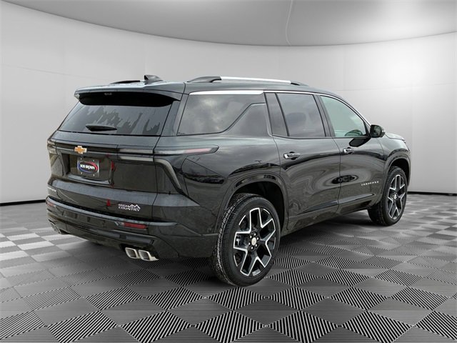New 2026 Chevrolet Traverse High Country image 3
